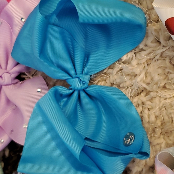 JoJo Siwa bows - Picture 12 of 16